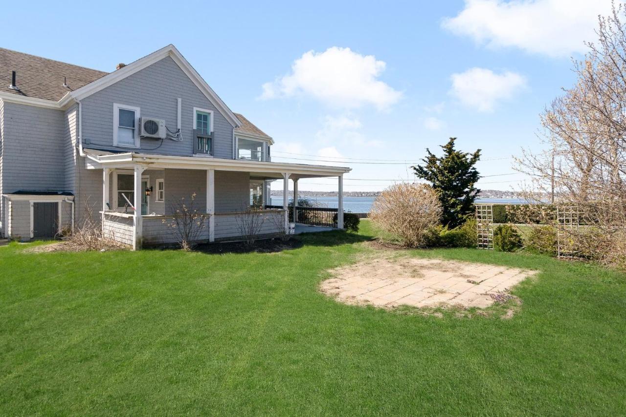 Spacious Coastal Tiverton Waterfront Getaway Cottage Exterior photo